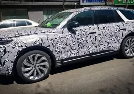 Интернетда BMW Х7’нинг «хитойлик» рақобатчисига оид суратлар пайдо бўлди (фото) фото