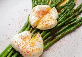 Yumurtadaki vitaminlerin korunması için nasıl pişirilmesi daha uygundur? фото