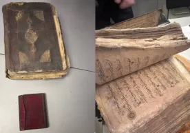 В Ташкенте изъяли старинные книги у пассажира из Стамбула фото