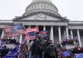 Трампга Капитолийга бостириб кириш иши бўйича айблов қўйилиши мумкин фото