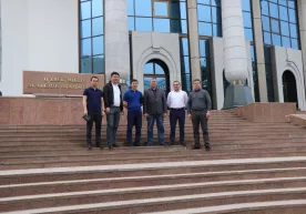 Бюро ходимлари Ўзбек Миллий Академик драма театрига ташриф буюрди фото