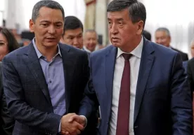 Қирғизистон президенти сайлови: асосий кураш Жээнбеков ва Бабанов ўртасида кечади фото