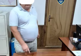 Хоразмда маълумотнома олиб бермоқчи бўлган мутахассис ушланди фото