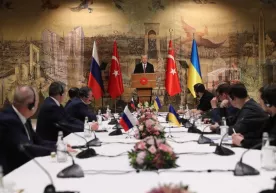 Istanbulda Rossiya—Ukraina muzokaralarining navbatdagi raundi boshlandi фото
