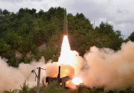 Шимолий Корея ишлаб чиққан янги гипертовушли ракета ҳарбий синов пайтида портлаб кетди фото