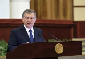 Shavkat Mirziyoyev: “Muammolarni kabinetda o‘tirib emas, balki xalq orasida yurib aniqlash kerak” фото