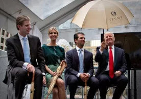 Прокуратура Трампнинг қизини суриштиришни бошлаб юборди фото