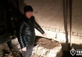 Наманганда 35 ёшли маст эркак ҳақорат қилгани учун синфдошини пичоқлади фото