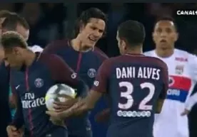 «PSJ»da bo‘linish: Dani Alves va Neymar Kavanini xafa qilishdi фото