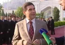 Туркманистон президенти: "Чавандозлик менга сиёсатда ҳам ёрдам беради" (видео) фото