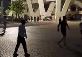 Xitoyda avtomobil odamlar ustiga bostirib borishi oqibatida 35 kishi halok bo‘ldi фото