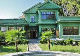 Гаровдаги ҳовли сотилди фото