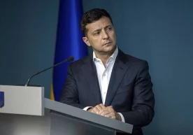 Zelenskiy Rossiya bilan urush ehtimoli mavjudligini aytdi фото