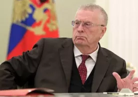 Жириновский мигрантларнинг Россияга киришини чеклашни таклиф қилди фото