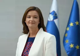 Sloveniya Rossiyaga qarshi sanksiyalarni samarasiz deb hisoblamoqda фото