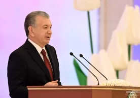 «Sizlardan bir umr qarzdormiz» - Shavkat Mirziyoyev ayollarni bayram bilan tabrikladi фото