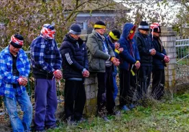Украина махсус кучлари темир йўл линиясини портлатмоқчи бўлган диверсантларни қўлга олди фото