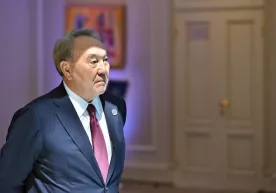 Нурсултон Назарбоев шифохонага тушиб қолди фото