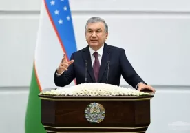 Шавкат Мирзиёев мансабдорларнинг ишдан олинишини уларнинг билимсизлиги билан изоҳлади фото