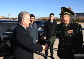 Shavkat Mirziyoyev xitoy millatining ramziy yuragi hisoblangan maydonga bordi (foto) фото