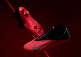 Ўзбекистонда Nike ва Adidas кроссовкалари ишлаб чиқарилади фото