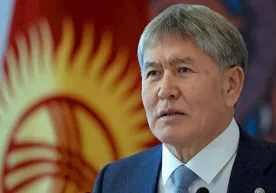 Қирғизистонда Атамбоевни дахлсизликдан маҳрум қилиш бўйича комиссия тузилди фото