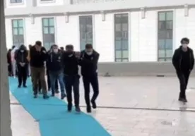Anqarada ayollarni qo‘rqitib, fohishalik qilishga majburlab kelgan jinoiy guruh qo‘lga olindi фото