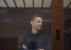 «Конституцияни ўзгартиришда қатнашганларнинг ҳаммасини хоин деб биламан» – Навальний фото