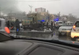 Toshkentda inkassatsiya mashinasi bilan avtobus to‘qnashib ketdi (foto) фото