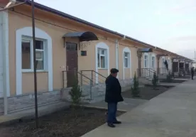 «Потемкин қишлоқлари»​: Намунали уйлар масаласи нега муаммо бўлиб қолмоқда? фото