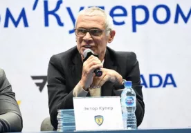 Эктор Купер ва футбол юлдузлари иштирокида учрашув ташкил қилинди (фото) фото