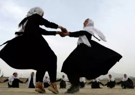 Tolibon qizlarning maktabda o‘qishiga qarshi emas, lekin... фото