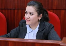 «Kerak bo‘lsa kutasiz», «Man bilmayman» degan mantiqsiz javoblarni olishdan charchadik» – Deputat koronavirus testi javobini ololmayotgani haqida фото