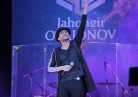 Xonanda Jahongir Otajonov ilk bor Moskvada konsert beradi фото