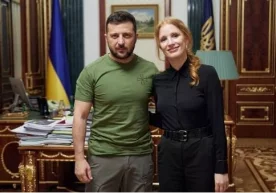 Битта суратдан сўнг америкаликларнинг Зеленскийга муносабати ўзгарди фото