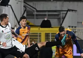 "Roma" 99-daqiqada gol urib gʻalaba qozongan oʻyin videosharhi фото