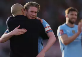 De Bruyne receives deep respect from Pep фото