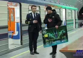Омадли йўловчига жамоат транспортидан 1 йил бепул фойдаланиш картаси берилди фото