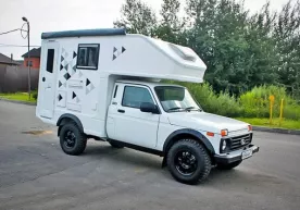 Москвада Lada 4х4 модели ғилдираклар устидаги уйга айлантирилди (фото) фото