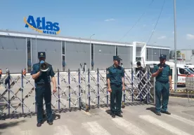 Чилонзордаги Atlas’га 18 минг одам тўпланган. Бир аёл ҳушидан кетган фото