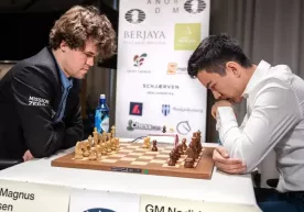 Nodirbek Abdusattorov, World Chess röportajında satranç kariyerini anlattı фото