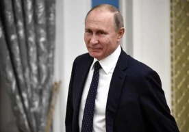Путин конституцияга тузатишлар киритиш тўғрисидаги қонунни имзолади фото