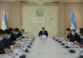 Адлия вазирлигининг кенгайтирилган ҳайъат мажлиси ҳақида фото