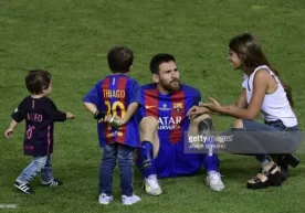 Messi kichik o‘g‘lining tug‘ilgan kunini oilasi bilan nishonladi (foto) фото