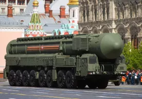 Россиянинг “Сармат” қитъалараро баллистик ракетаси портлаб кетди фото