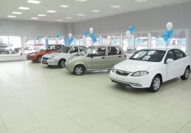 «UzAuto Motors» акциясида қанча ўқитувчи автомобиллик бўлди? фото