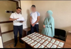 Ота фарзанди учун 4 000 доллар алимент пулини олдиндан тўлади фото