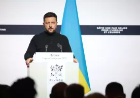 Путин пытается выиграть время, Россия готовится к новому нападению - Зеленский фото
