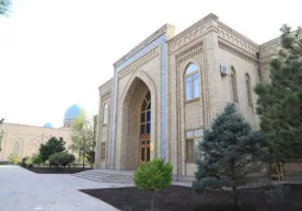 O‘zbekiston musulmonlari idorasida bezorilik qilgan shaxslar DXX tergov hibsxonasiga tushdi фото