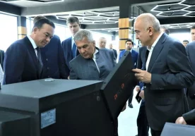 Татаристон Республикаси раиси Рустам Минниханов Термизга келди фото
